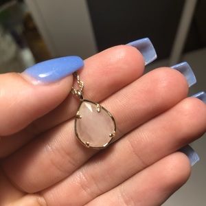 Kendra Scott Kiri Necklace in Rose Quartz